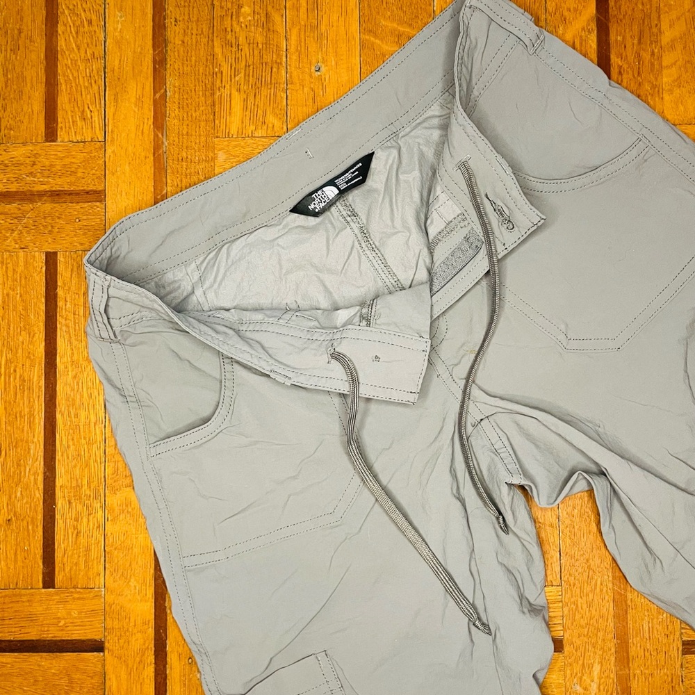 The North Face Women’s Gray Pants